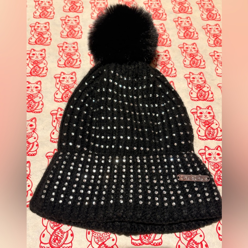 Rhinestone Bebe hat new without tag